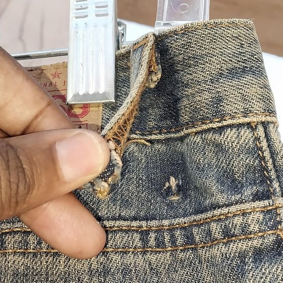 GUESS Low Rise Jeans - Picture 2 of 4
